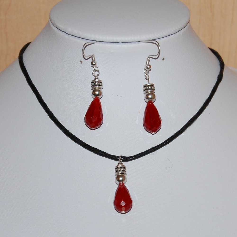 Red Crystal Glass Necklace and Earring Set,Red Necklace Earrings,Red Color